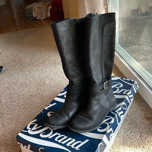 Lucky brand